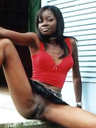 Skinny naked African showing off her slit