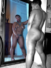Naked black moms fully naked pics from facebook. Image #4